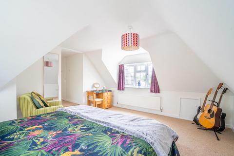 4 Beansway, York, YO31 1HU