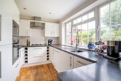 4 Beansway, York, YO31 1HU