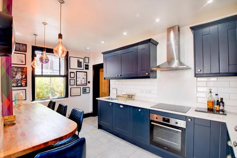 3 bedroom end of terrace house for sale, West Street, Stourbridge, Old Quarter, West Midlands, DY8