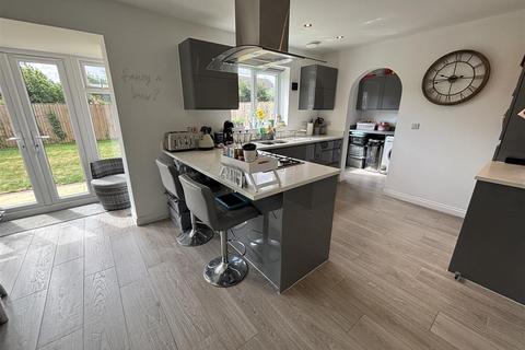 undefined, Langhorn Drive, Howden, Goole