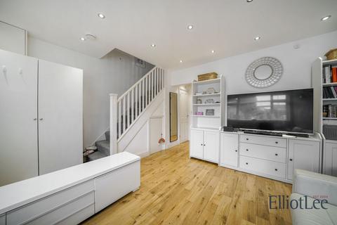 3 bedroom terraced house for sale, Leamington Crescent, Harrow HA2