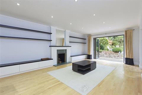 5 bedroom detached house to rent, The Fairway, New Malden
