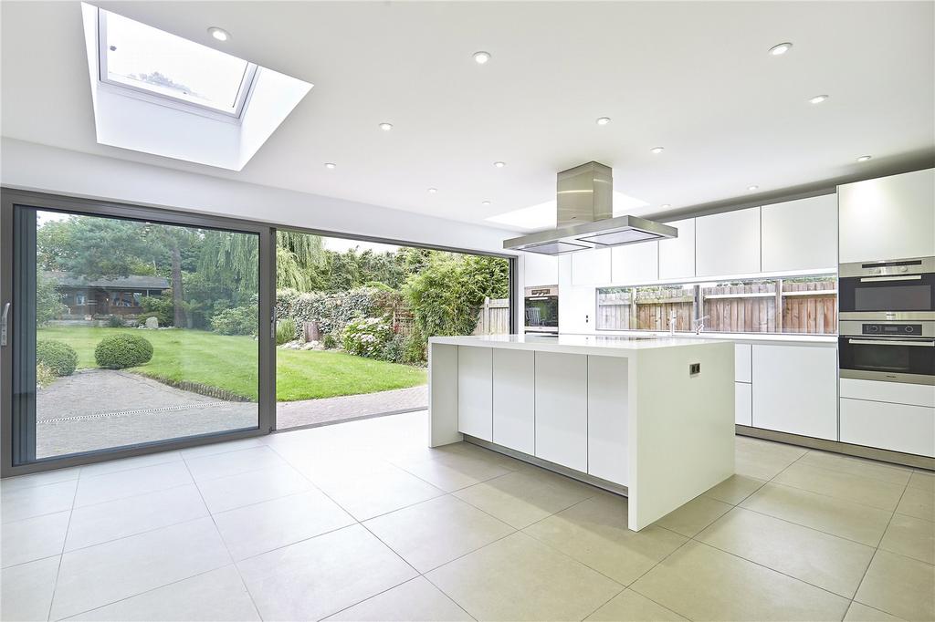 Kitchen/Breakfast