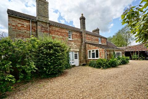 4 bedroom character property for sale, Bridge Street, Wistow, Huntingdon, PE28