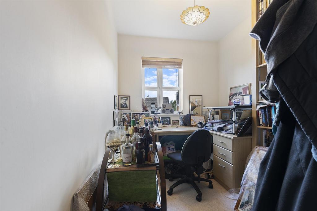 39 st Francis Close, Sheffield 11 297.png