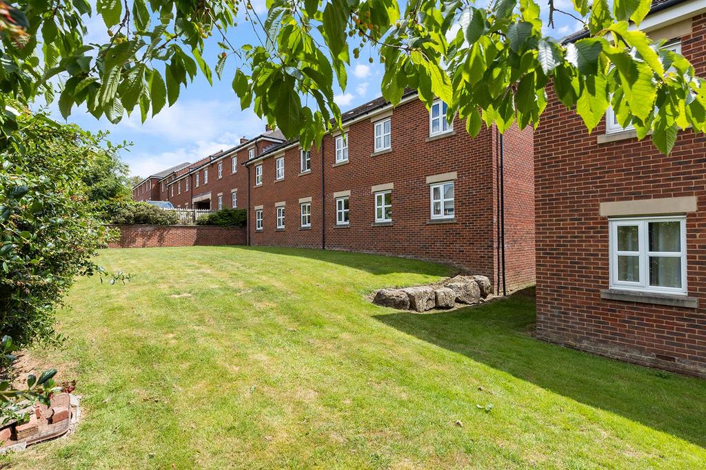 39 st Francis Close, Sheffield 15 297.png