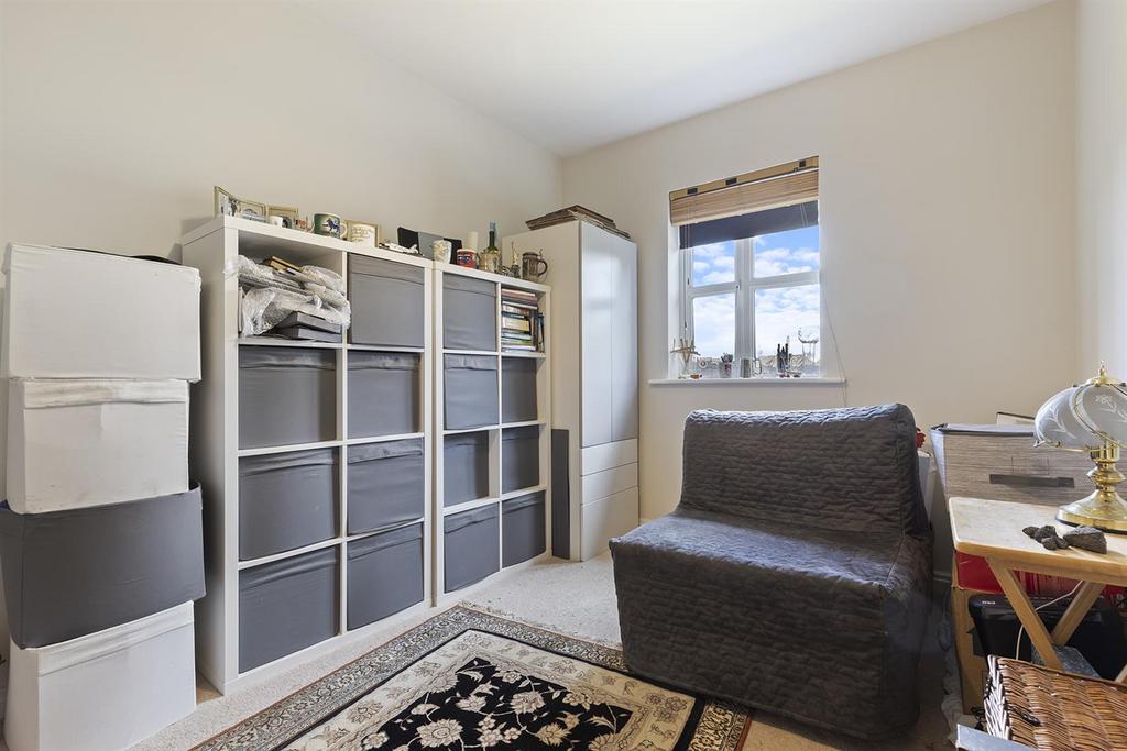 39 st Francis Close, Sheffield 08 297.png