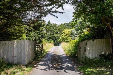 undefined, The Avenue, Titchfield, Fareham, Hampshire, PO14