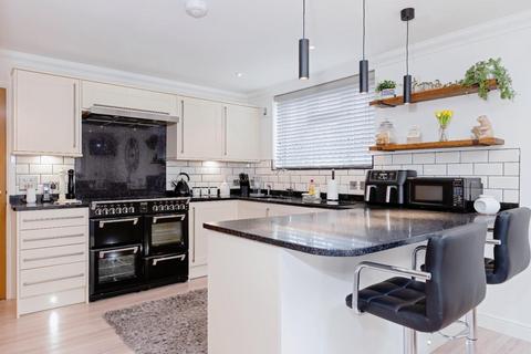 4 bedroom chalet for sale, Eley Drive, Rottingdean, Brighton