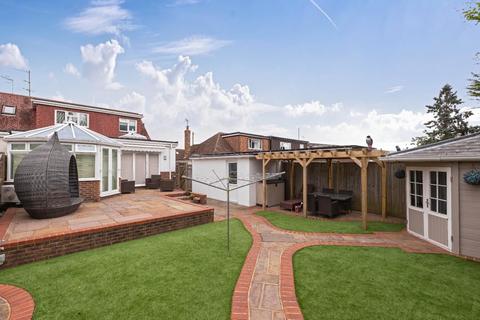 4 bedroom chalet for sale, Eley Drive, Rottingdean, Brighton