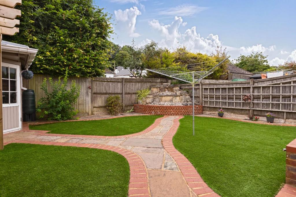 Eley Drive 22.jpg