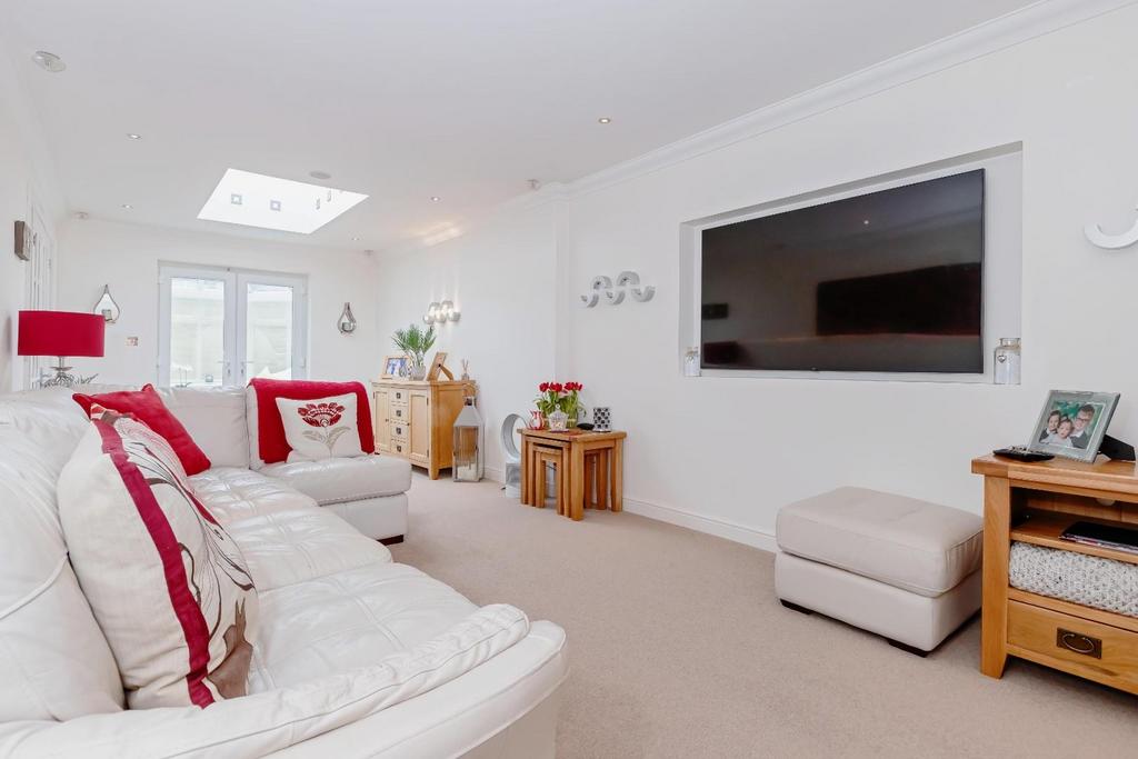 Eley Drive 17.jpg
