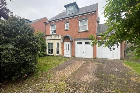 13 Chilcott Close, Wembley, HA0 3FF
