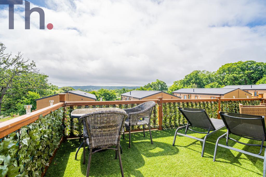 Unity Roebeck Roebeck Country Park, Ryde PO33 2 bed park home - £99,500
