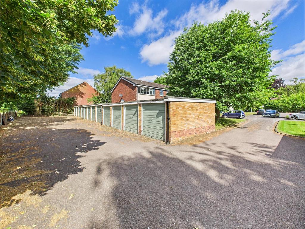 CAM04366 G0-PR0100-STILL016.jpg