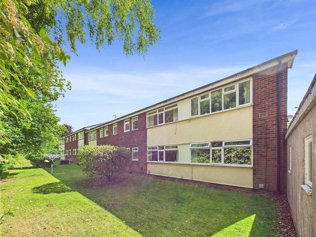 CAM04366 G0-PR0100-STILL018.jpg