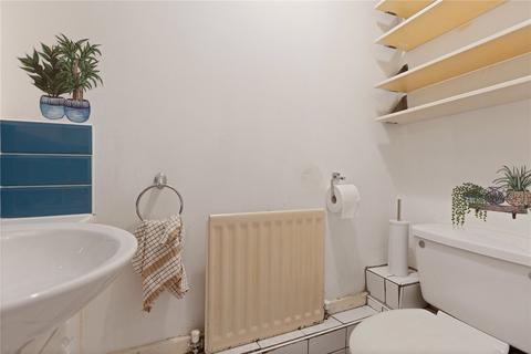 8 Culloden Close, London, SE16 3JH