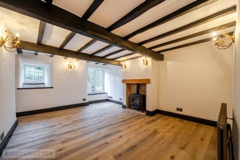 4 bedroom semi-detached house for sale, Town Lane, Charlesworth, Glossop, Derbyshire, SK13