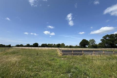 undefined, Highbrook Stables, Loppington