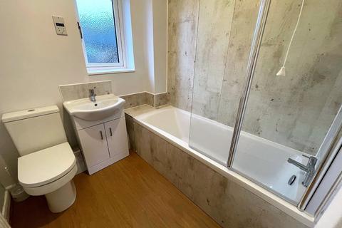 undefined, Beveren Close, Hart GU51