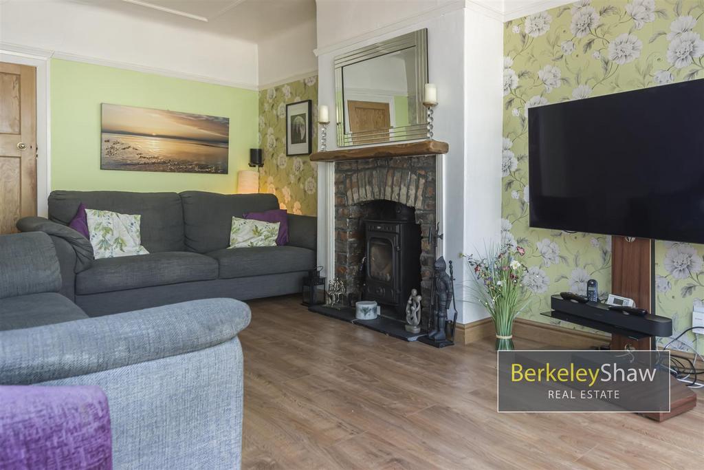 Moorland Avenue, Crosby