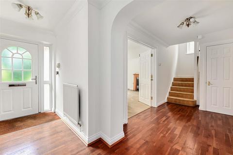 5 Barley View, North Waltham, Basingstoke, RG25 2ST