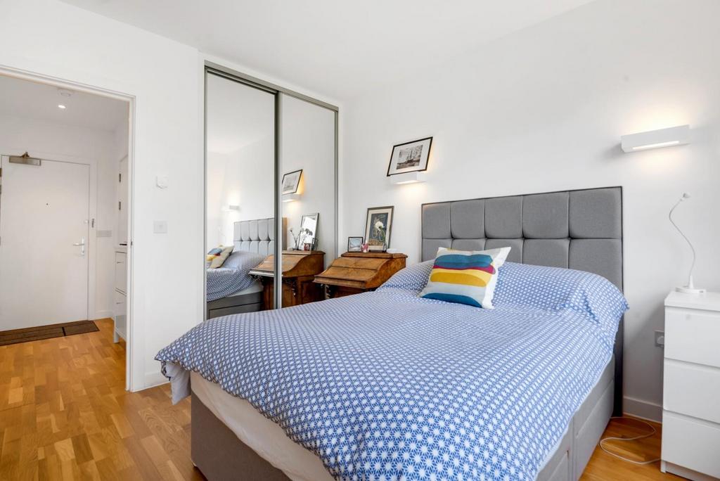 Bedroom Reverse