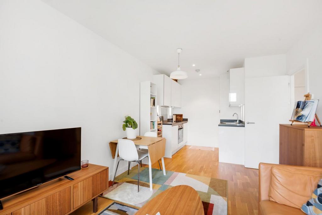 Reception to Kitchen
