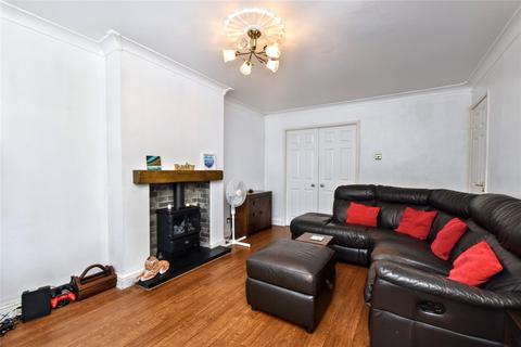 3 bedroom detached house for sale, Fieldway Rise, Leeds, West Yorkshire