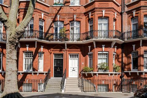 3 bedroom penthouse for sale, Tite Street, London, SW3