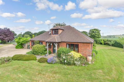 3 bedroom detached house for sale, Smarden Bell Road, Pluckley, Ashford, Kent