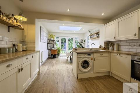 3 bedroom semi-detached house for sale, The Sonnets, Hemel Hempstead HP1