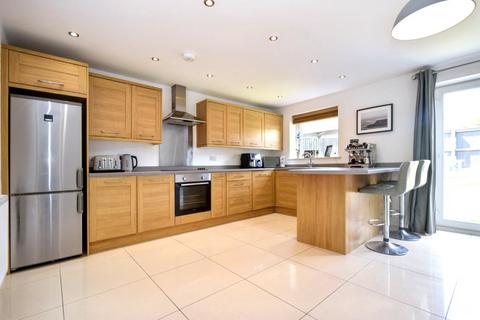 4 bedroom terraced house for sale, Chancery Court, Ossett, West Yorkshire