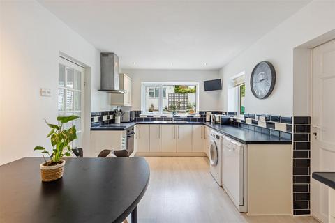 5 bedroom detached house for sale, Copythorne Road, Brixham