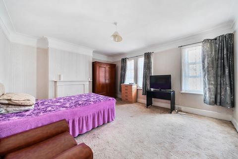 4 bedroom terraced house for sale, Waldegrave Road, Crystal Palace, London, SE19