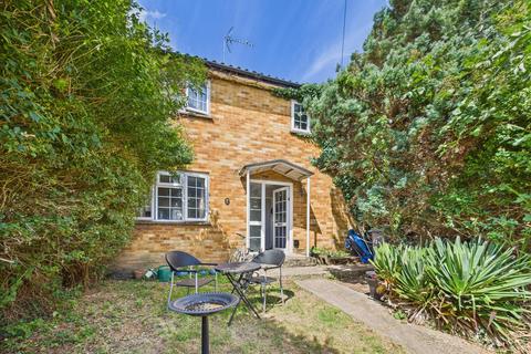 42 Allanson Road, Marlow, SL7 1LF