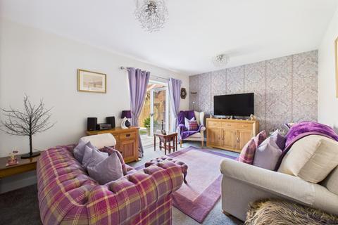 27 Summerhouse Drive, Sheffield, S8 8AD
