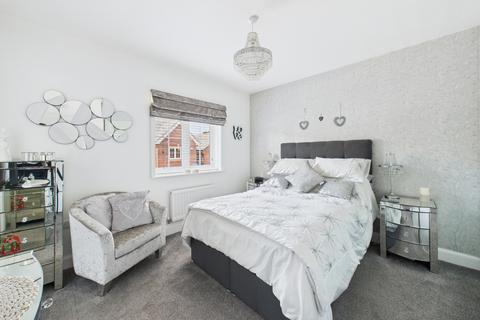 27 Summerhouse Drive, Sheffield, S8 8AD