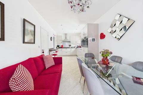 27 Summerhouse Drive, Sheffield, S8 8AD