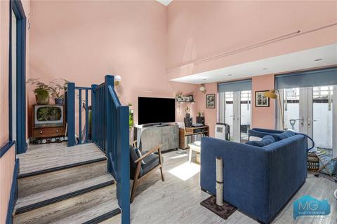 2 bedroom link detached house for sale, Edward Road, Barnet, EN4