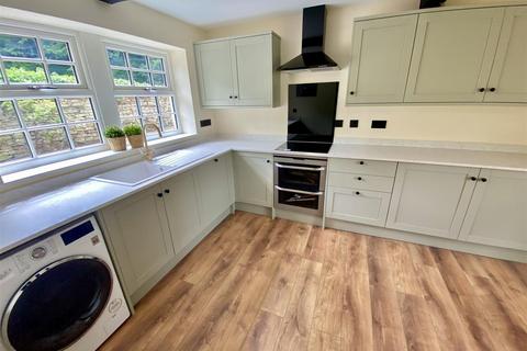 3 bedroom semi-detached house for sale, Sands Lane, Mirfield