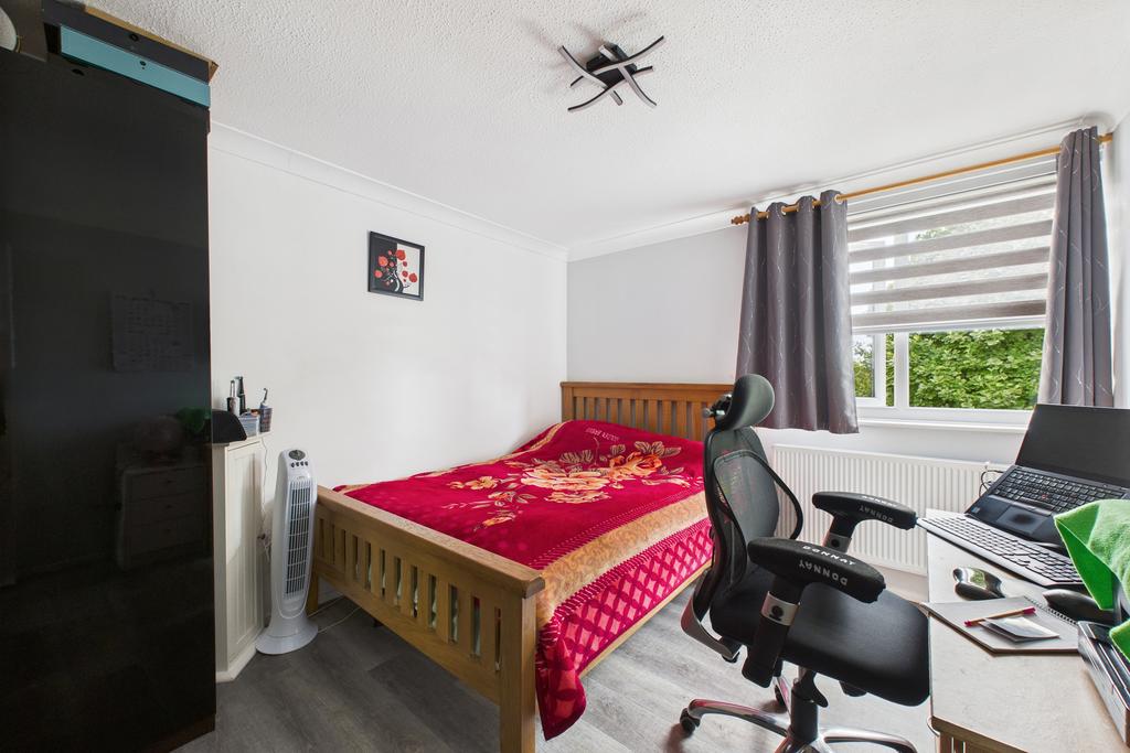 Cam05454 g0 pr0024 still010