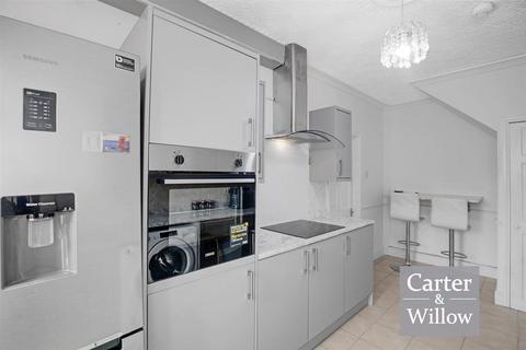 2 bedroom terraced house for sale, Chadway, Dagenham, Essex
