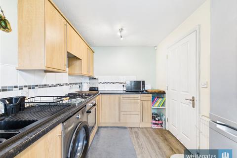 26 Dewberry Close, Bradford, BD7 4EU