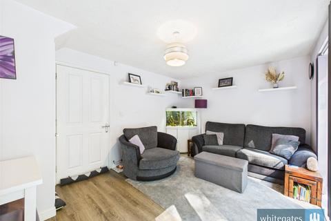 26 Dewberry Close, Bradford, BD7 4EU