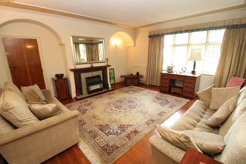 4 bedroom bungalow for sale, Pogmoor Road, Barnsley