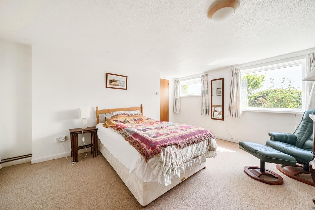 1303609-30-6849c9253e388-ARW-1