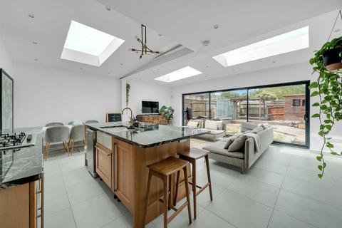19 Shortlands Gardens, Bromley, BR2 0EA
