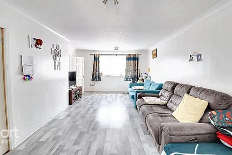 5 Long Close, Luton, LU2 9BJ