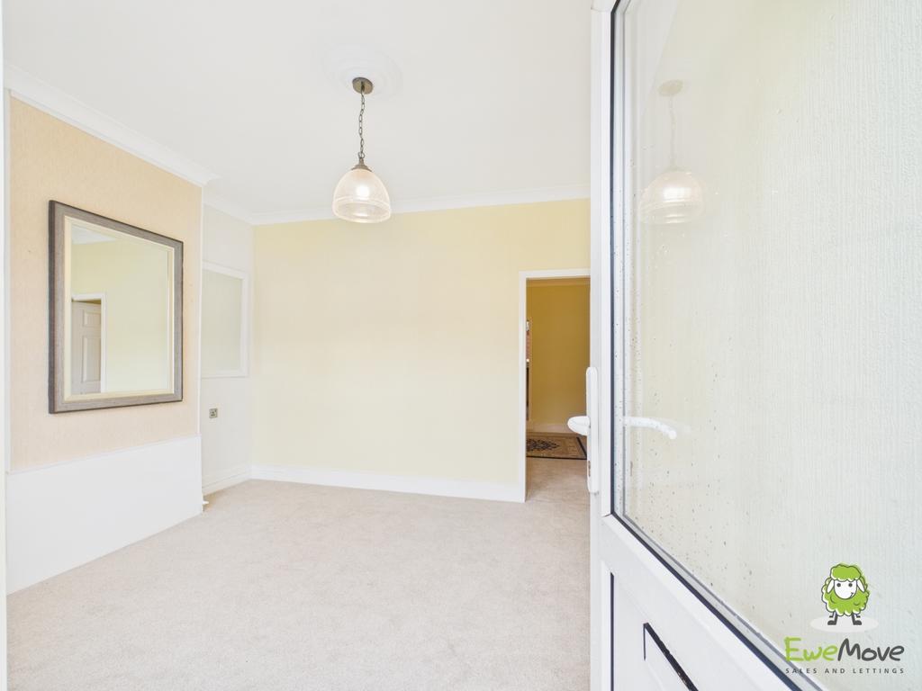 Ewe Move Basingstoke Estate Agents 78 Winchester Ro